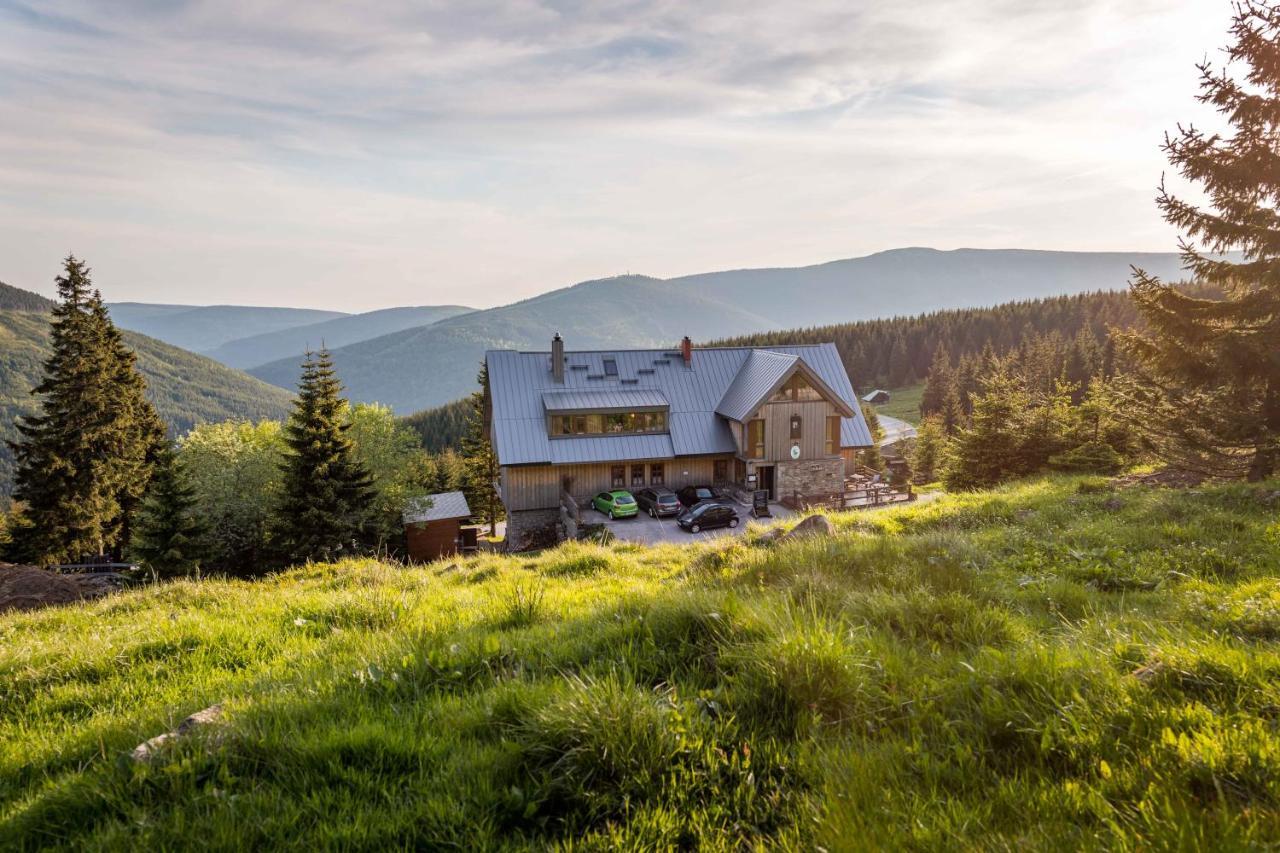 Erlebachova Bouda, Hotel - Resort Svaty Frantisek Шпиндлерув-Млин Экстерьер фото