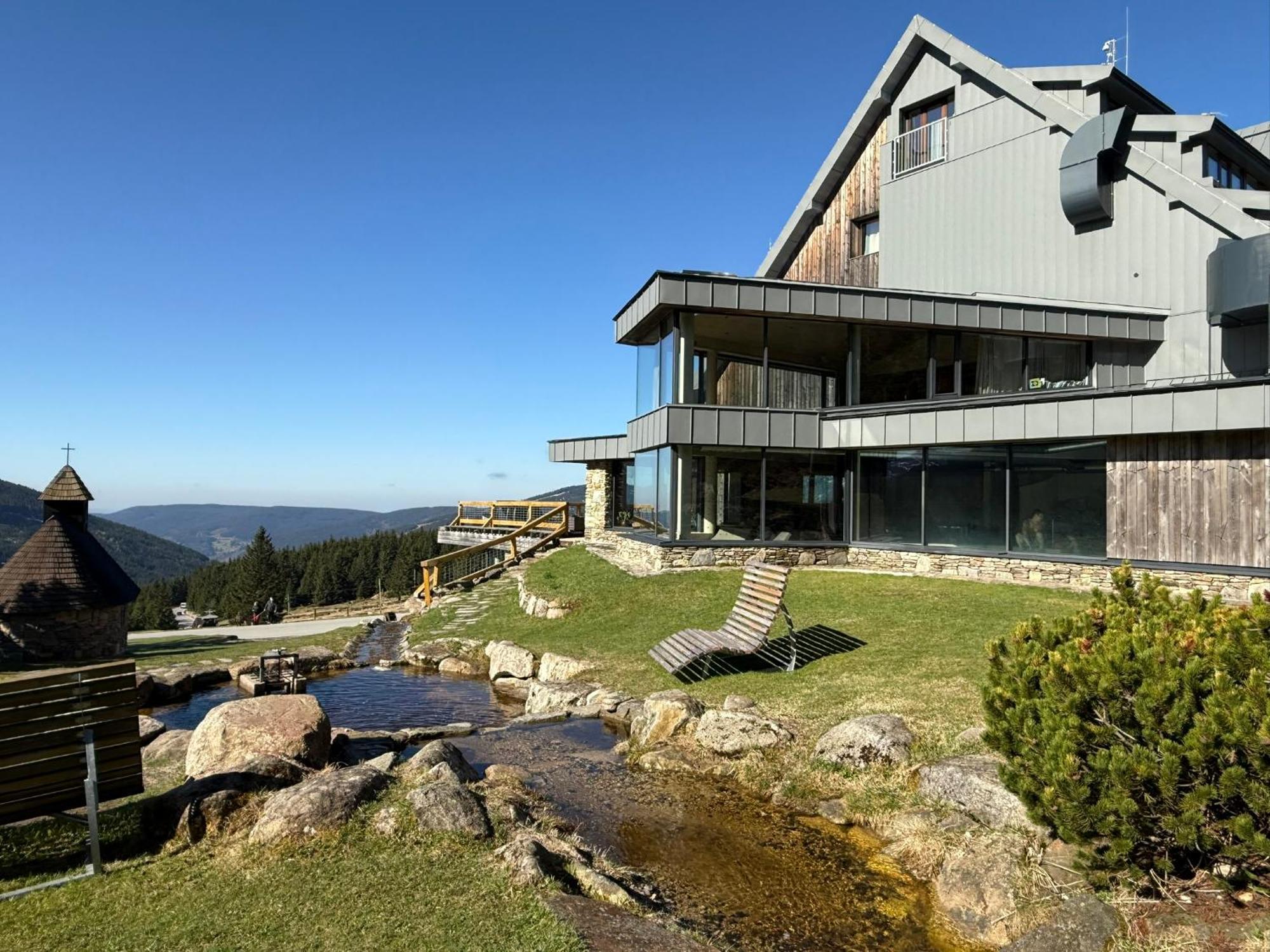 Erlebachova Bouda, Hotel - Resort Svaty Frantisek Шпиндлерув-Млин Экстерьер фото