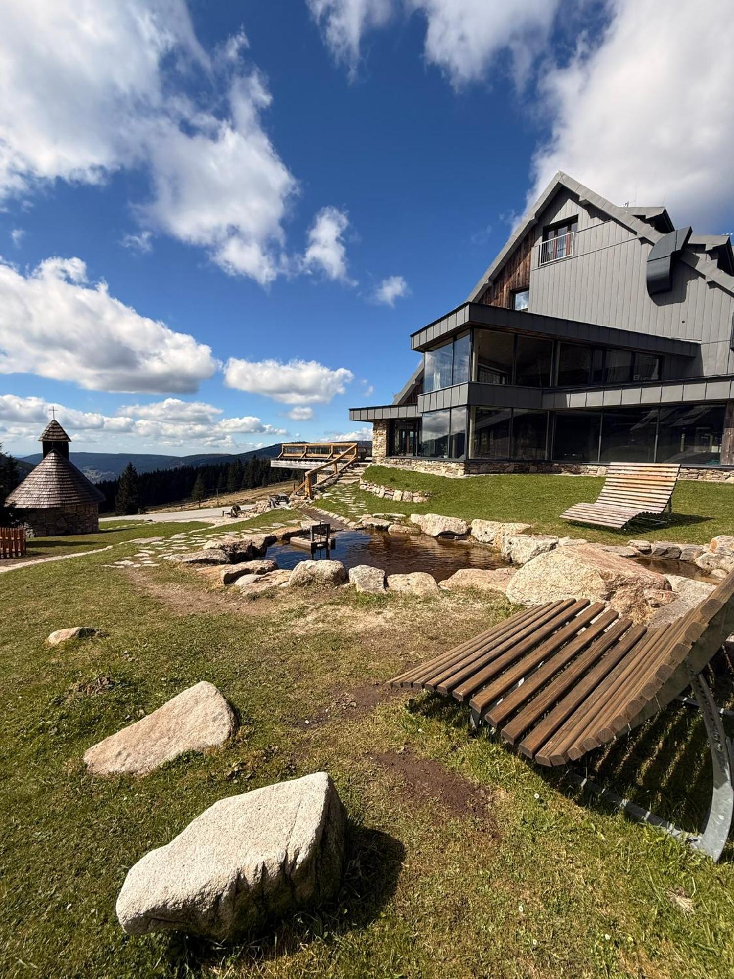 Erlebachova Bouda, Hotel - Resort Svaty Frantisek Шпиндлерув-Млин Экстерьер фото